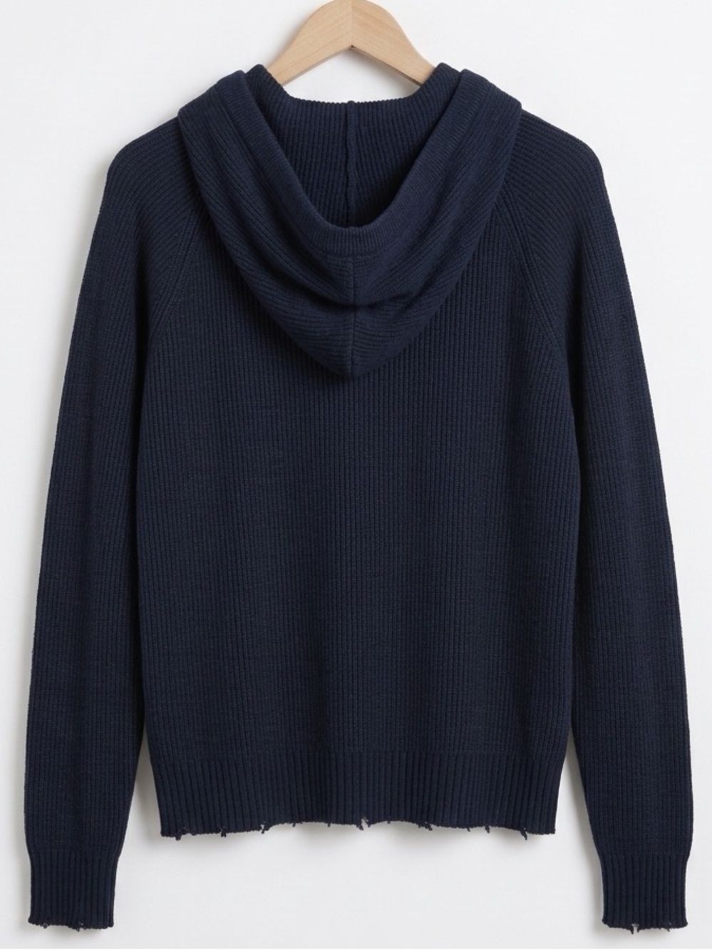 MINNIE ROSE
FRAYED EDGE HOODIE SWEATER Sz M - Picture 2 of 3